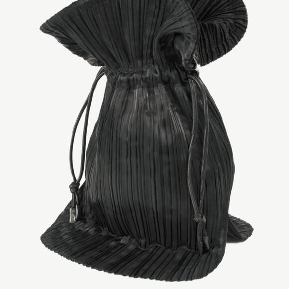Issey Miyake Black Pleated Satin Evening Bag - Picture 1 of 10